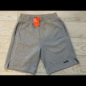 Men's Gray DIADORA Cotton Athletic Casual Fleece Shorts Size Small With Pockets